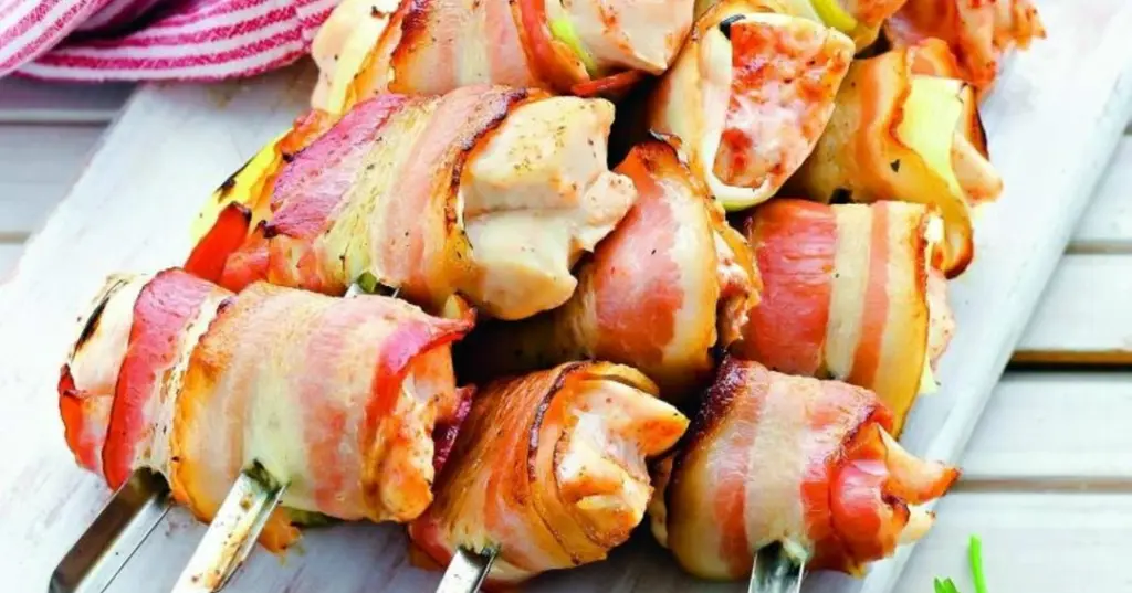 Куриное филе в беконе (200 г., 4 шт.)