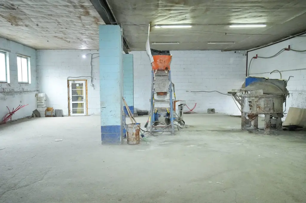 Нежилое здание, Свердлова 175