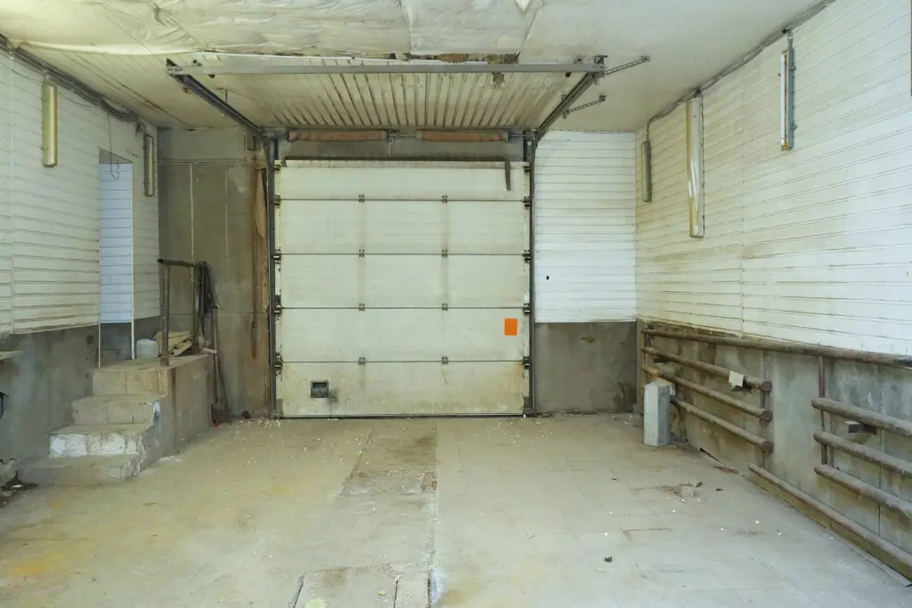 Нежилое здание, Свердлова 175