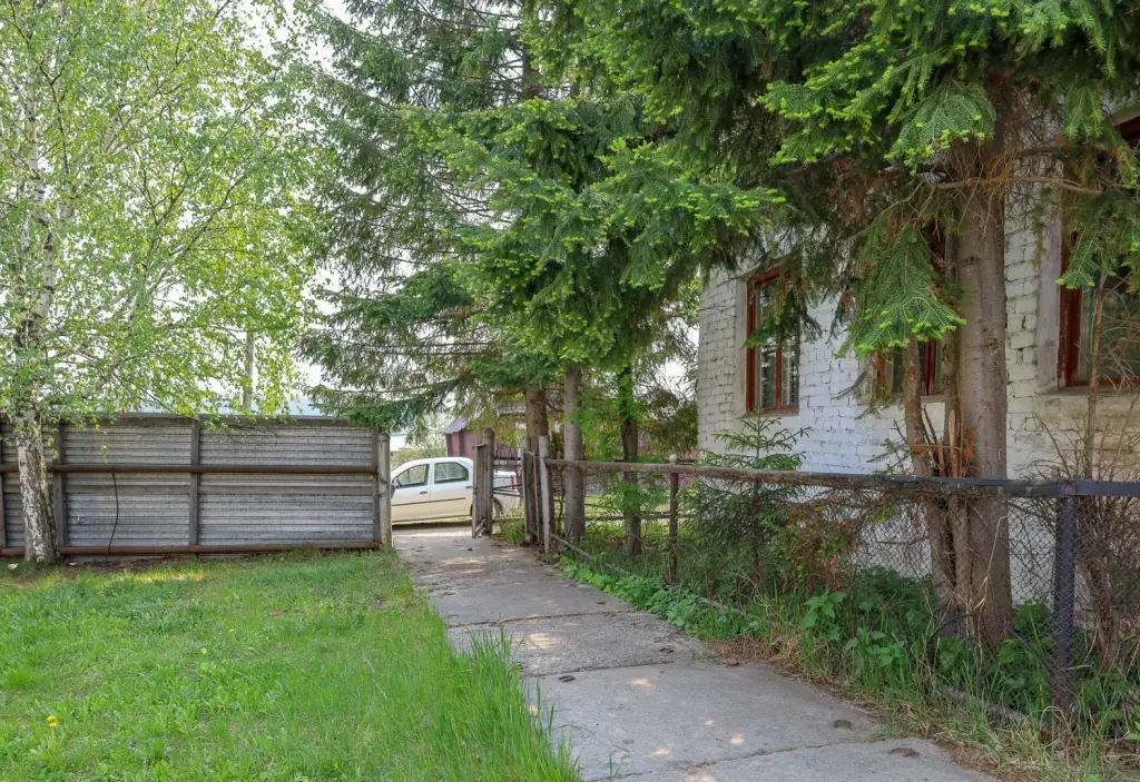 Нежилое здание, ул. Матросова