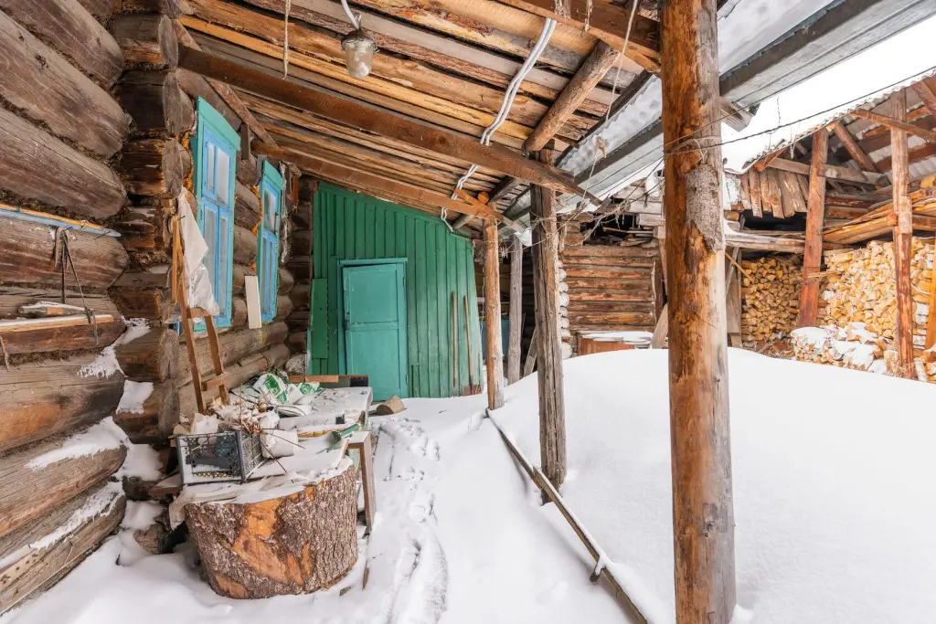 Дом, ул. Крушина, 24