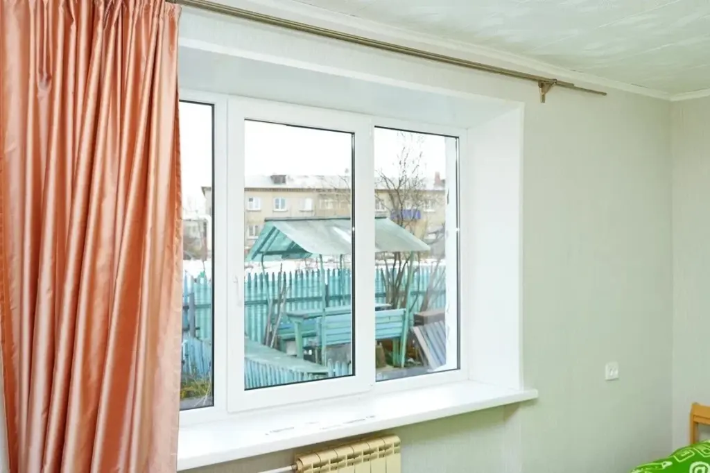 2-к квартира, Набережная, 1а