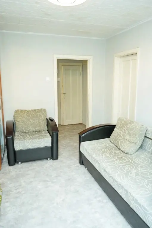 2-к квартира, Набережная, 1а