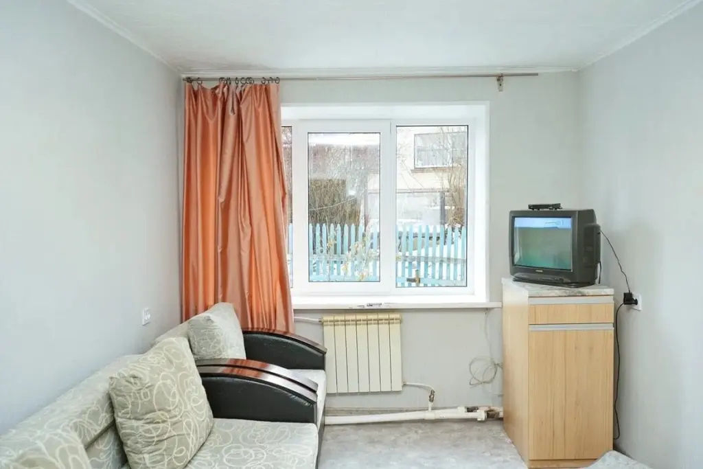 2-к квартира, Набережная, 1а