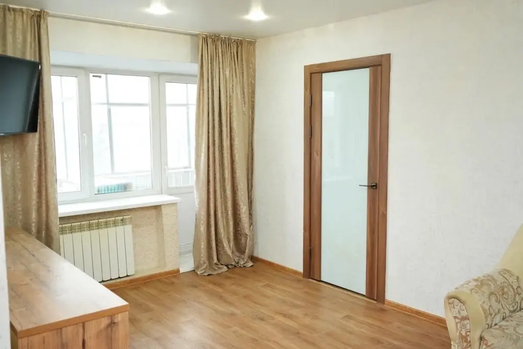 2-к квартира, ул. Республики, 6