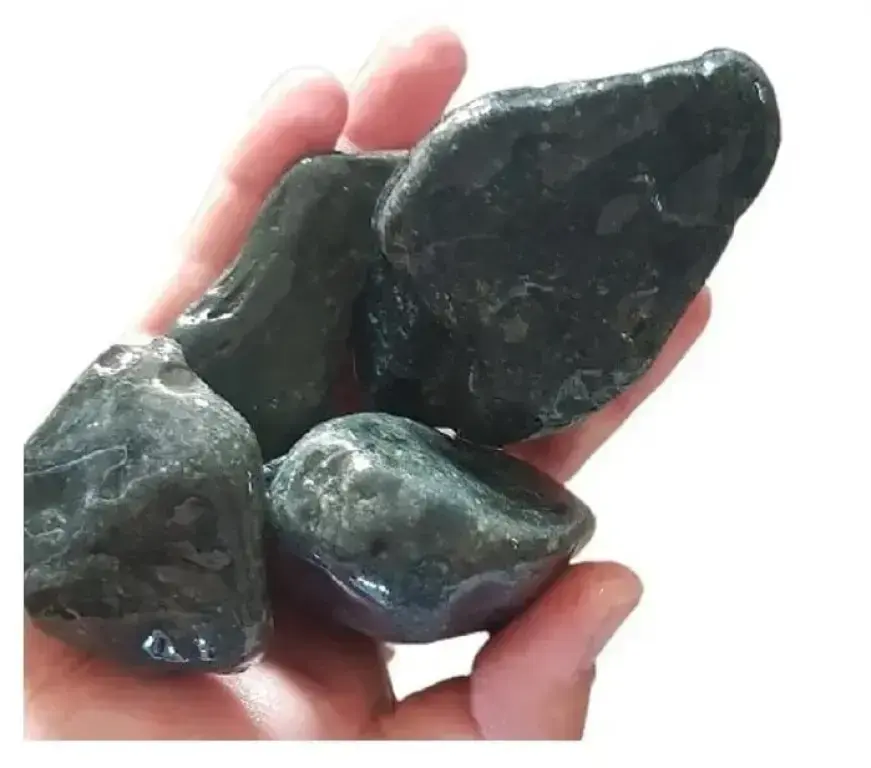 Нефрит шлифованный