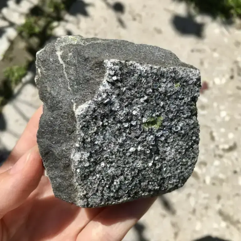 Хромит колотый