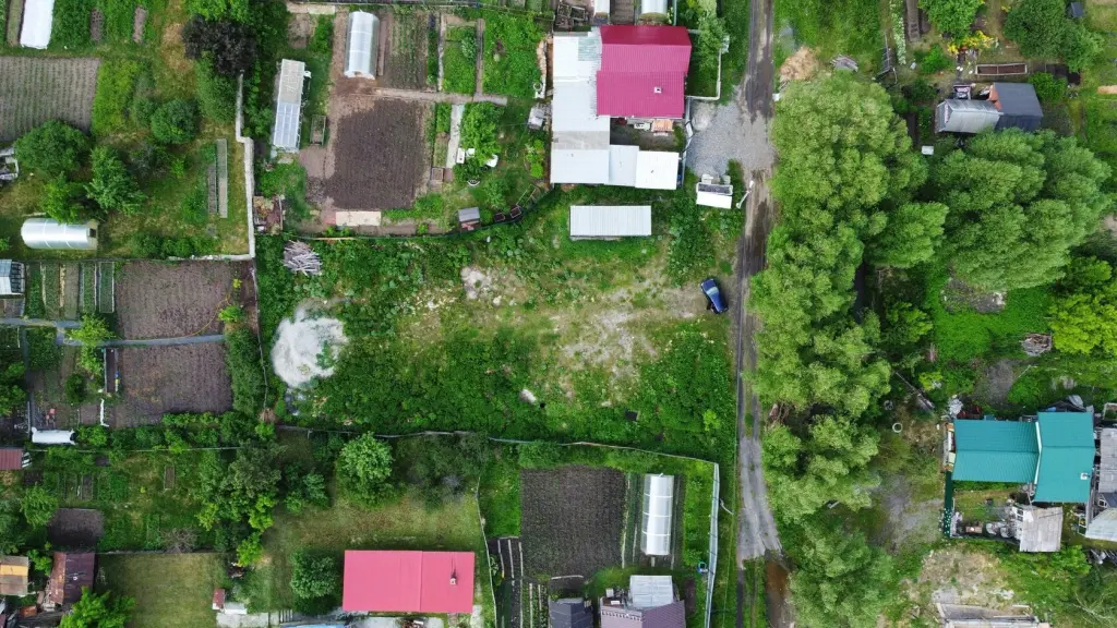 Участок 10 соток, ул. Р. Люксембург