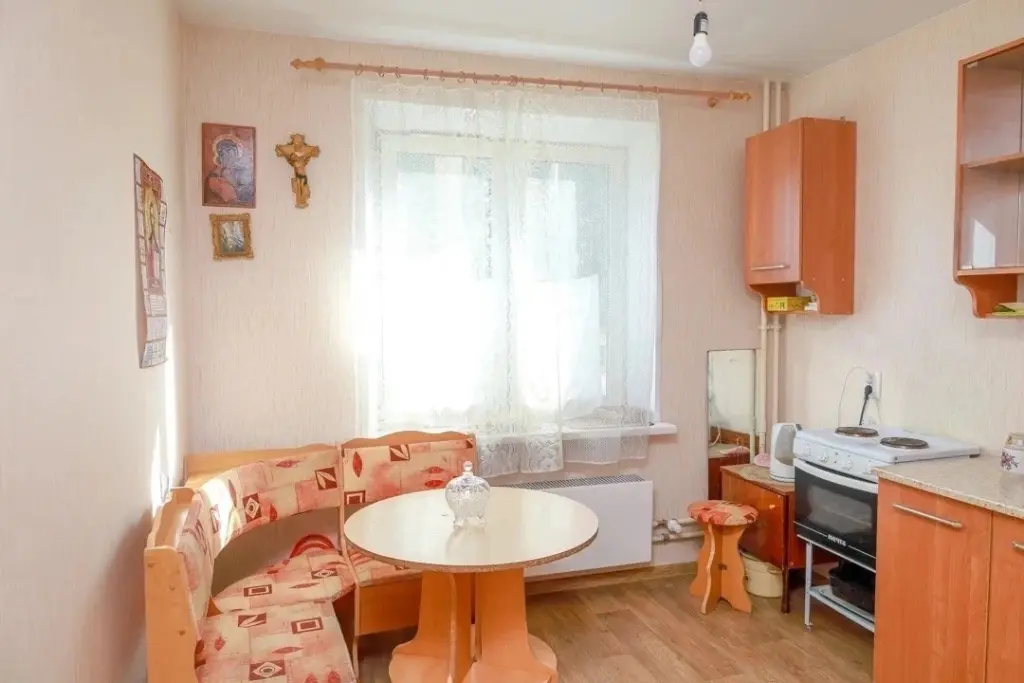 2-к. квартира, ул. Строителей, 40В